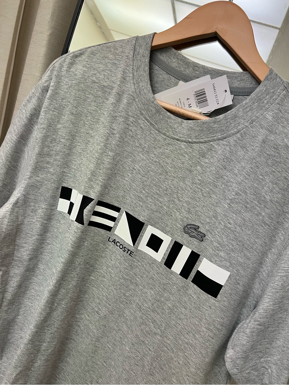 LACOSTE Tee - Picture 5 of 6